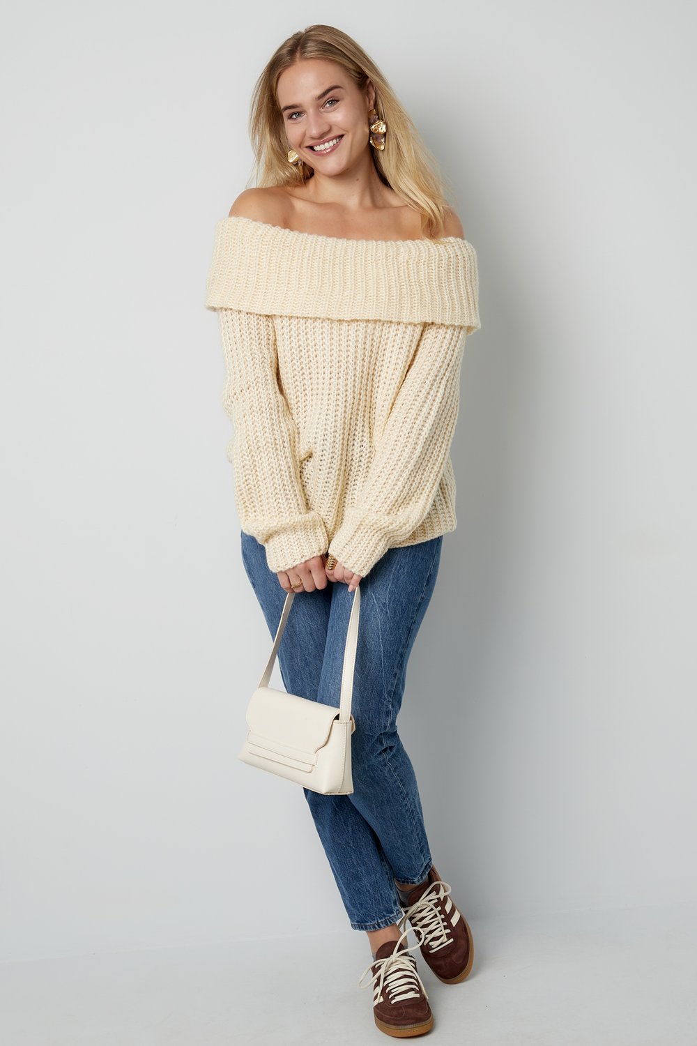 Knitted off-the-shoulder sweater h5Picture4